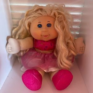 Vintage Cabbage Patch doll blonde hair blue eyes pink dress and shoes💞 sweet